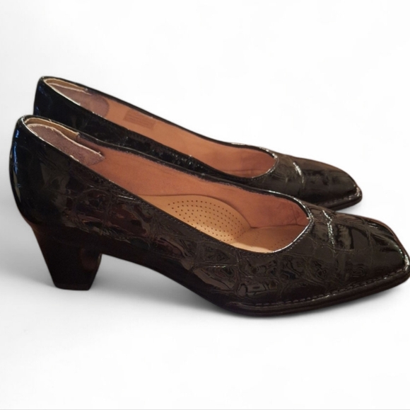 Ara Black Square Toe Flats Slip-On - Picture 5 of 6